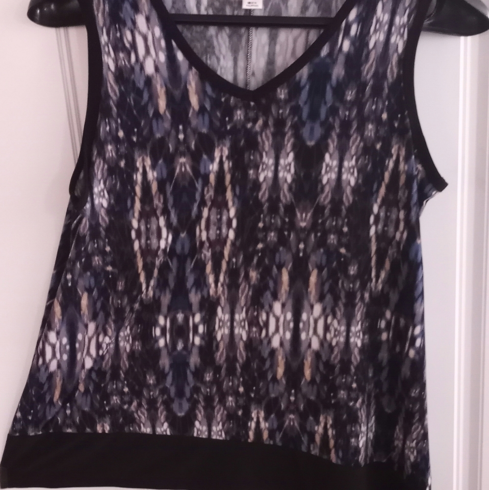 Christopher Banks P/l sleeveless top